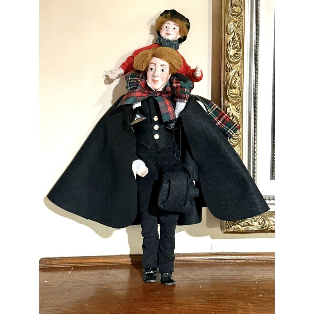 Department 56 A Christmas Carol Mr Bob Cratchit & Tiny Tim 1987 Vintage Figure